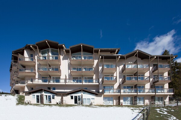 Foto van Premium Cerdagne-appartement voor 6 personen - Vakantiehuis in Font Romeu Ermitage - ExteriorWinter