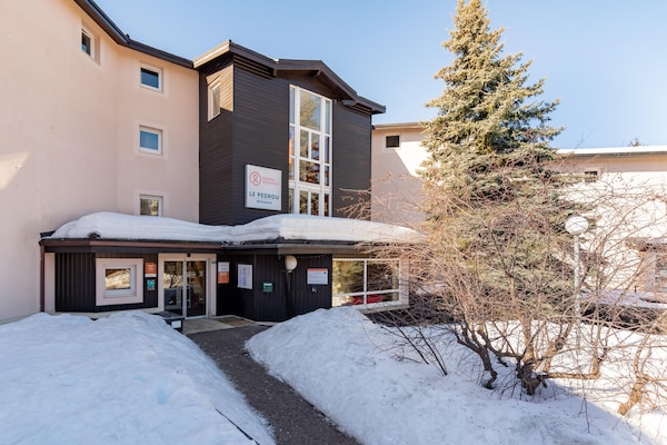 Foto van Premium Cerdagne-appartement voor 6 personen - Vakantiehuis in Font Romeu Ermitage - ExteriorWinter
