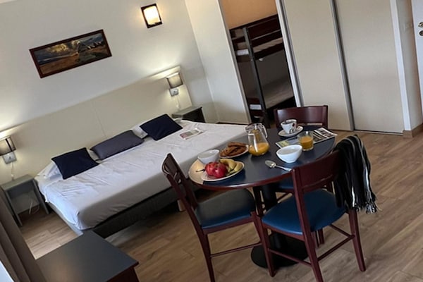 Foto van Studio voor 4 personen met balkon - Vakantiehuis in BOLQUERE - DiningRoom
