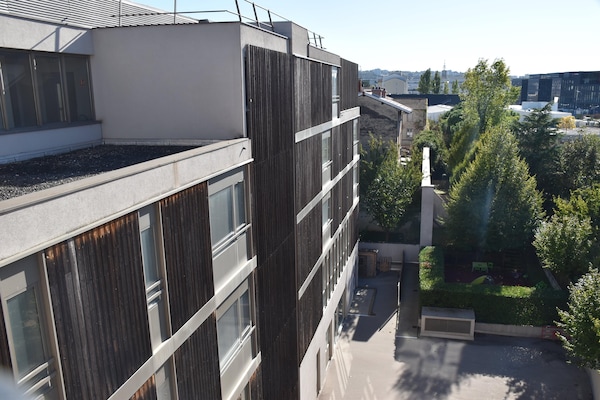 Foto van Modern Couple verblijft in Lyon Docklands - Vakantiehuis in Lyon - Outdoor