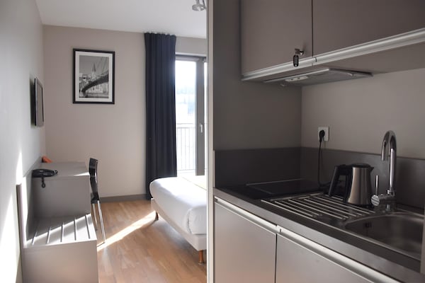 Foto van Stadsverblijf Lyon nabij de rivier de Sâone - Vakantiehuis in Lyon - Kitchen