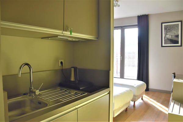 Foto van Stadsverblijf Lyon nabij de rivier de Sâone - Vakantiehuis in Lyon - Kitchen