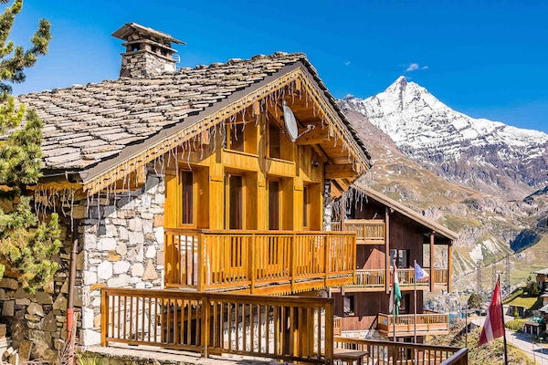 Foto van Traditioneel chalet 180m2 - 6 slaapkamers, 6 badkamers, jacuzzi - Untagged