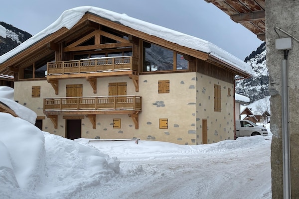 Foto van Vanoise-chalet op toplocatie - Vakantiehuis in Champagny en Vanoise - ExteriorWinter