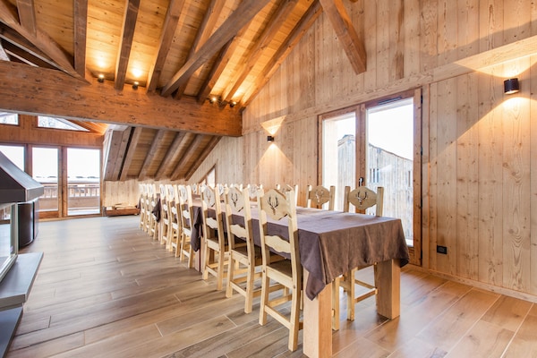 Foto van Vanoise-chalet op toplocatie - Vakantiehuis in Champagny en Vanoise - DiningRoom
