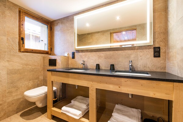 Foto van Vanoise-chalet op toplocatie - Vakantiehuis in Champagny en Vanoise - BathRoom