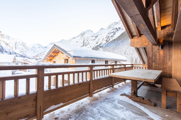 Foto van Vanoise-chalet op toplocatie - Vakantiehuis in Champagny en Vanoise - TerraceBalcony