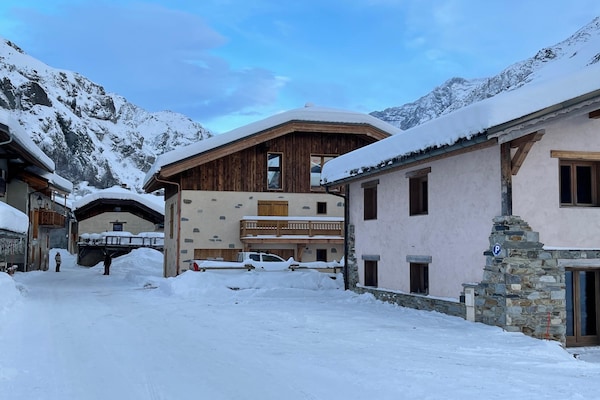 Foto van Vanoise-chalet op toplocatie - Vakantiehuis in Champagny en Vanoise - ExteriorWinter