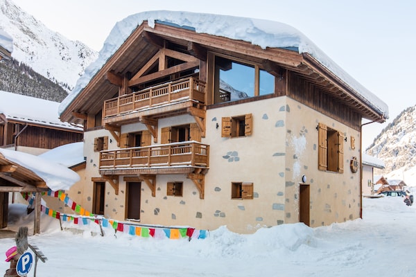 Foto van Chalet in Champagny bij Skipistes - Vakantiehuis in Champagny en Vanoise - ExteriorWinter