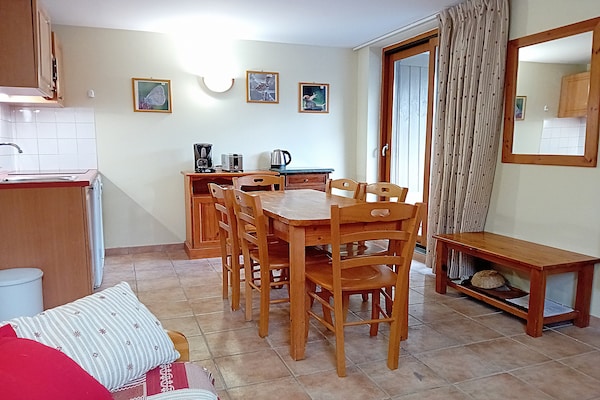 Foto van Appartement met balkon voor 6 personen - Vakantiehuis in Val Cenis - DiningRoom