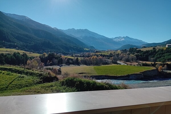Foto van Appartement met balkon voor 6 personen - Vakantiehuis in Val Cenis - TerraceBalcony