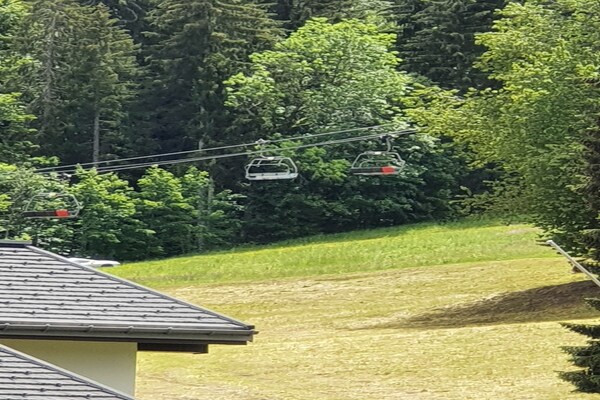 Foto van Appartement in Morillon bij Skipiste - Vakantiehuis in Morillon - Outdoor