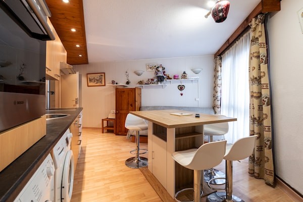 Foto van Appartement in Morillon bij Skipiste - Vakantiehuis in Morillon - DiningRoom
