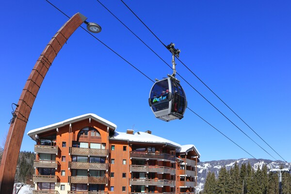 Foto van Appartement in Morillon bij Skipiste - Vakantiehuis in Morillon - Outdoor