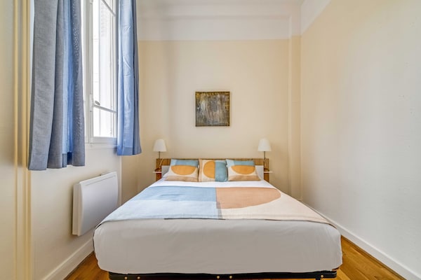 Foto van 1BDR/2P Apt - in de buurt van Monceau en Arc de Triomphe - Untagged