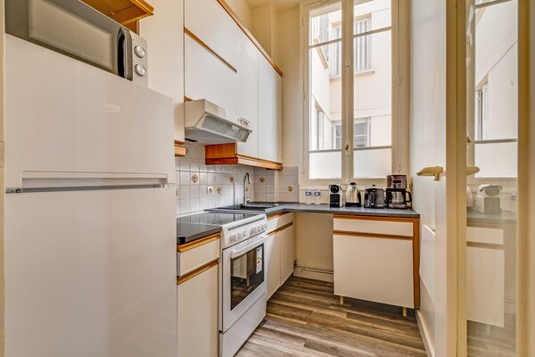 Foto van 1BDR/2P Apt - in de buurt van Monceau en Arc de Triomphe - Untagged