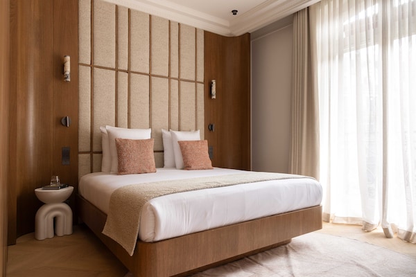 Foto van Prestigieus appartement met airconditioning, 4 slaapkamers/10 plaatsen – Arc de Triomphe - Untagged