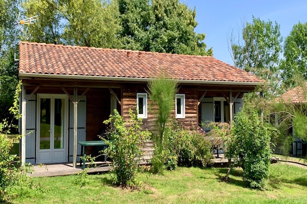 Foto van Toegankelijk familiehuisje voor 6 - Vakantiehuis in Moutiers-Sous-Chantemerle - ExteriorSummer