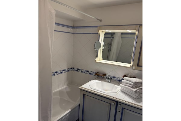 Foto van Provençaalse oase voor zes personen - Vakantiehuis in Sainte Maxime - BathRoom