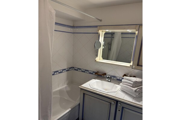 Foto van Riviera Haven voor gezinnen - Vakantiehuis in Sainte Maxime - BathRoom