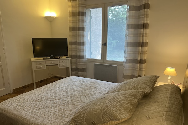 Foto van Familiehuis in Provence met Zwembad en Tuin - Vakantiehuis in Draguignan - BedRoom