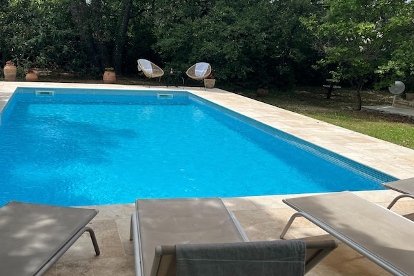 Foto van Familiehuis in Provence met Zwembad en Tuin - Vakantiehuis in Draguignan - PoolOfHouse