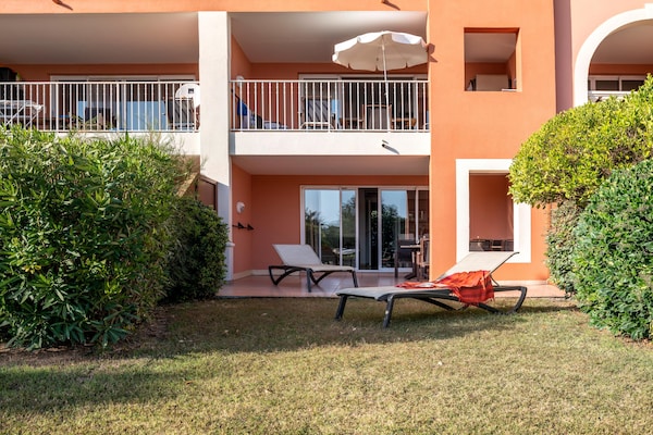 Foto van Sfeervol gezinsuitje aan de kust - Vakantiehuis in Les Issambres - TerraceBalcony