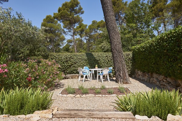 Foto van Villa in Provence met privézwembad & tennis - Vakantiehuis in Nans-Les-Pins - GardenSummer