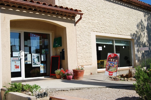 Foto van Villa in Provence met privézwembad & tennis - Vakantiehuis in Nans-Les-Pins - ParkFacilities
