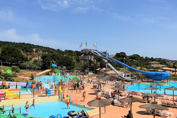 Foto van Villa in Provence met privézwembad & tennis - Vakantiehuis in Nans-Les-Pins - AreaSummer20KM