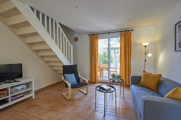 Foto van Villa in Provence met privézwembad & tennis - Vakantiehuis in Nans-Les-Pins - LivingRoom