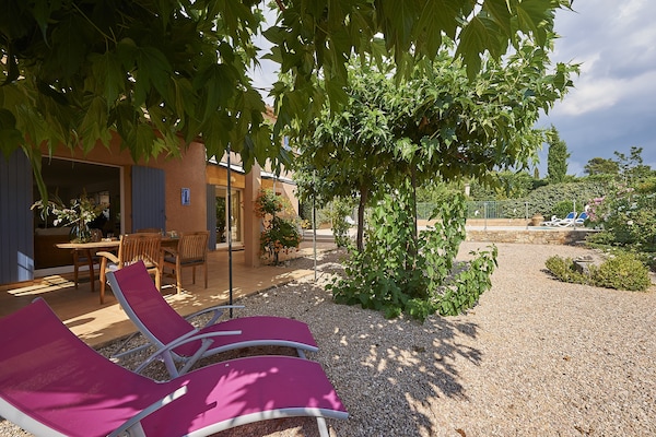 Foto van Provence Villa voor Gezinnen - Vakantiehuis in Nans-Les-Pins - GardenSummer