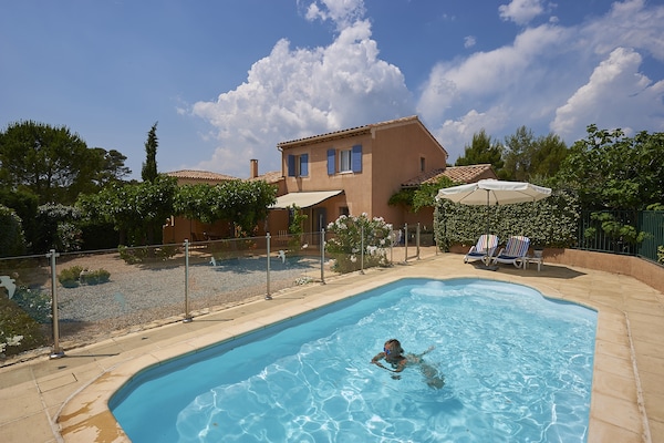 Foto van Provence Villa voor Gezinnen - Vakantiehuis in Nans-Les-Pins - PoolOfHouse