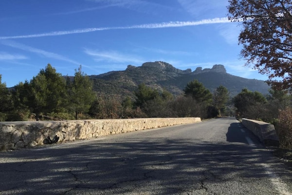 Foto van Provence Villa voor Gezinnen - Vakantiehuis in Nans-Les-Pins - AreaSummer20KM