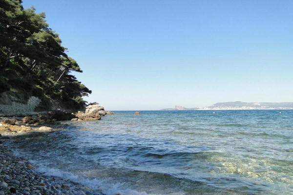 Foto van Provence Villa voor Gezinnen - Vakantiehuis in Nans-Les-Pins - AreaSummer20KM