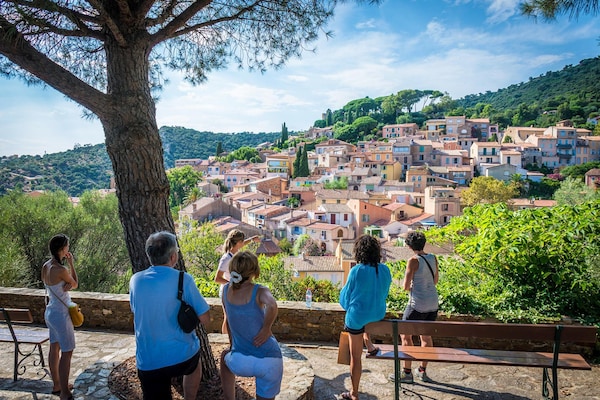 Foto van Provence Villa voor Gezinnen - Vakantiehuis in Nans-Les-Pins - AreaSummer1KM