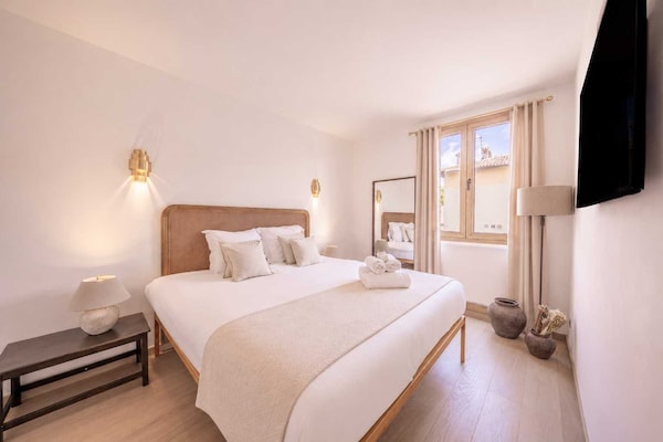 Foto van 1 slaapkamer/4-persoons appartement - centrum Saint-Tropez - Oude haven - Untagged