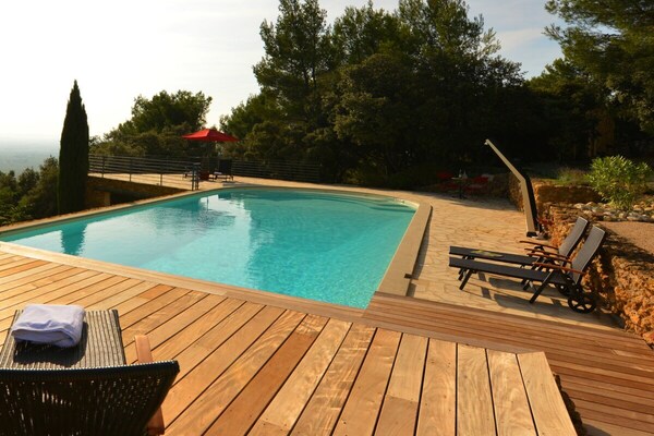 Foto van Pure Provençaalse sfeer met een groot zwembad. - Vakantiehuis in Gigondas - Untagged