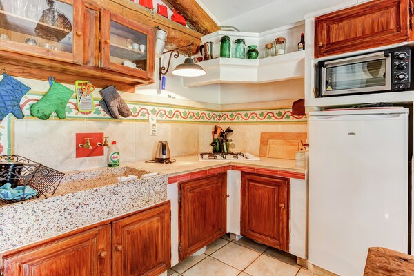 Foto van Huisje in Oppède te midden van wijngaarden - Vakantiehuis in Oppède - Kitchen