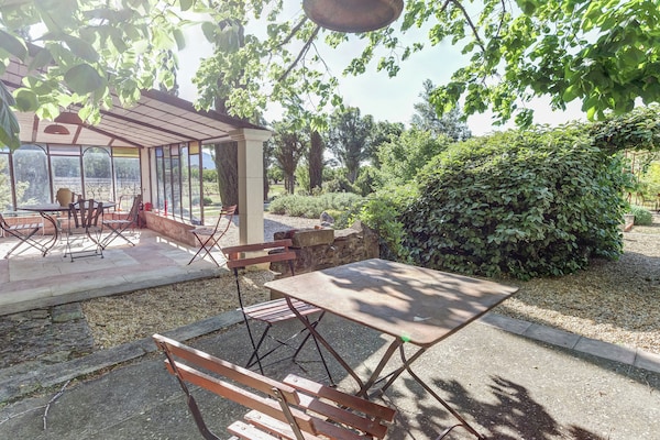 Foto van Cottage in Oppède met Zwembadplezier - Vakantiehuis in Oppède - TerraceBalcony