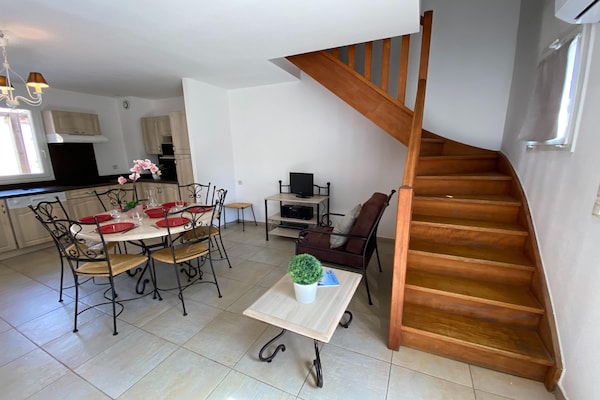 Foto van Provençaalse familievakantie voor zes personen - Vakantiehuis in L'Isle-sur-la-Sorgue - Landing