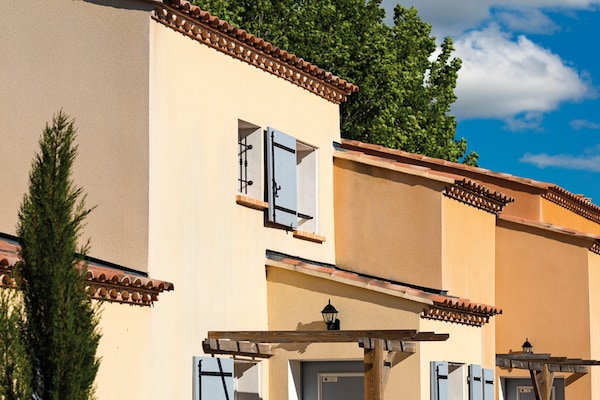 Foto van Provençaalse Studio voor 4 personen in Sorgue - Vakantiehuis in L'Isle-sur-la-Sorgue - ExteriorSummer