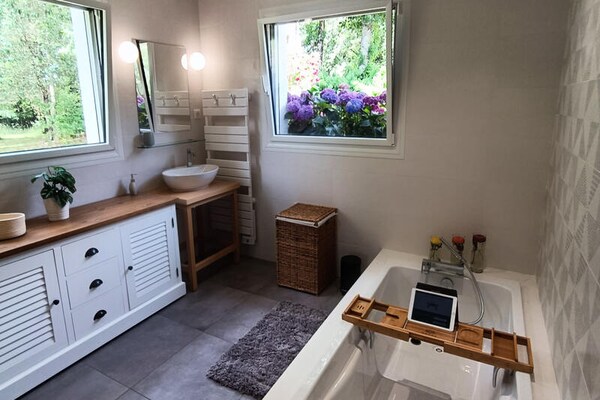 Foto van Villa in Vendée met zwembad bij de Yon-vallei - Vakantiehuis in Les Sables d'Olonne - Untagged