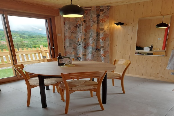 Foto van Chalet in St. Maurice bij Ballon d'Alsace - Vakantiehuis in Saint-Maurice-sur-Moselle - DiningRoom