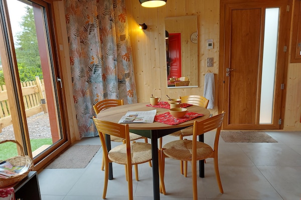 Foto van Chalet in St. Maurice bij Ballon d'Alsace - Vakantiehuis in Saint-Maurice-sur-Moselle - DiningRoom