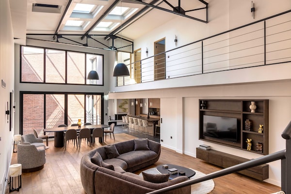 Foto van Premium duplex airconditioning 4BR/8P - Levallois-Perret - Untagged