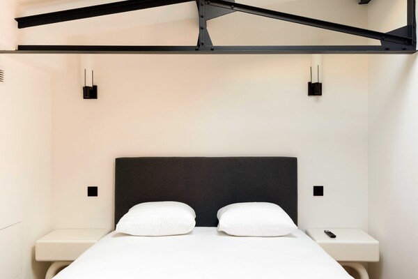 Foto van Premium duplex airconditioning 4BR/8P - Levallois-Perret - Untagged