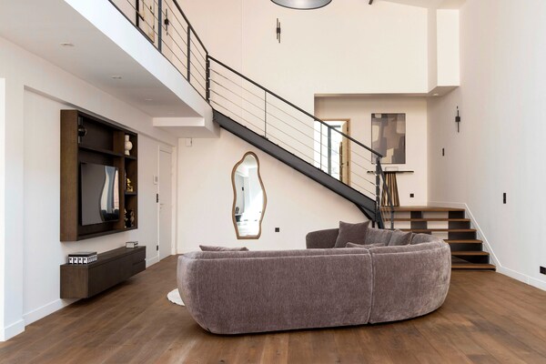 Foto van Premium duplex airconditioning 4BR/8P - Levallois-Perret - Untagged