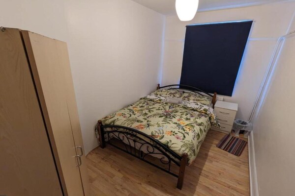 Foto van Rahal Hackney | Double Room Shared washroom - Vakantiehuis in London - BedRoom