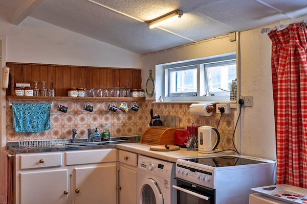 Foto van Cottage in Sennen Cove met Zeezicht - Vakantiehuis in Sennen - Kitchen